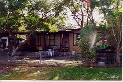 Property photo of 2 Catherine Street Mannering Park NSW 2259