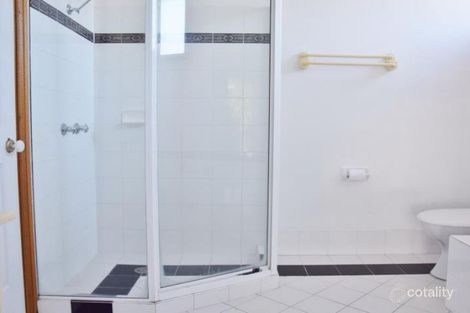 Property photo of 2/288 Park Avenue Kotara NSW 2289