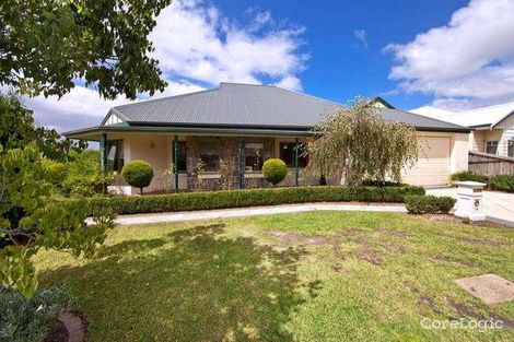 Property photo of 14 Woolmer Court Frankston South VIC 3199