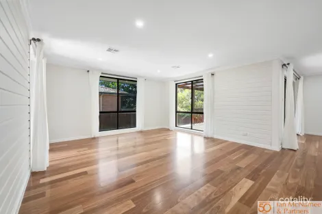 Property photo of 7 Hayley Crescent Karabar NSW 2620