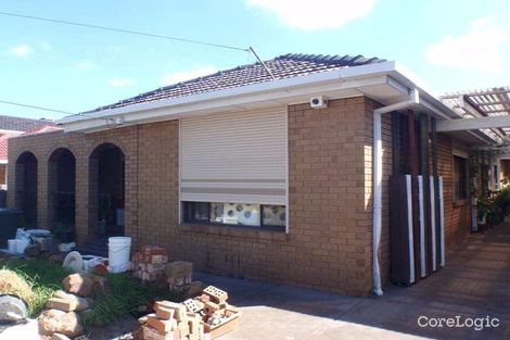 Property photo of 53 Oberon Avenue St Albans VIC 3021