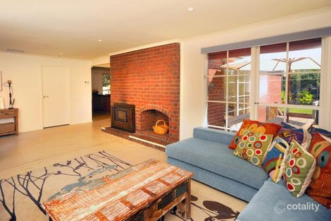 Property photo of 8 Tintinara Crescent Belmont VIC 3216