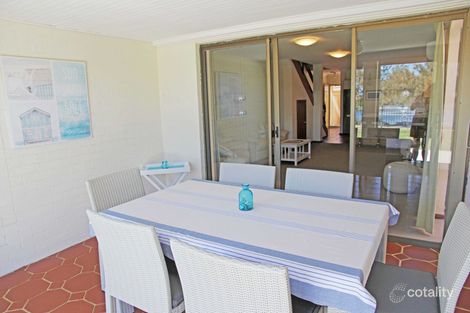 Property photo of 1/76 Ormsby Terrace Mandurah WA 6210