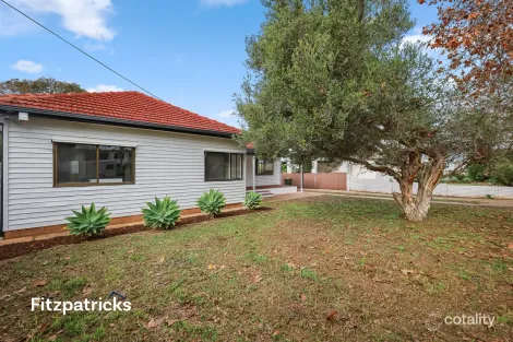 129 Grove St, Kooringal, NSW 2650