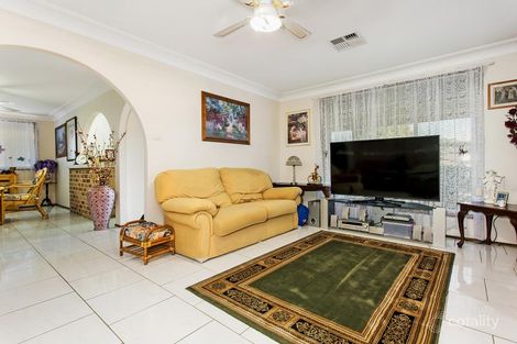 Property photo of 11 Mona Vale Place Woodbine NSW 2560