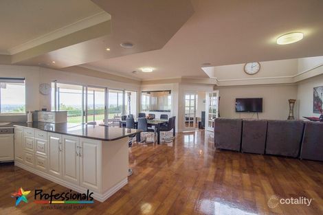 Property photo of 23 Talus Drive Mount Richon WA 6112