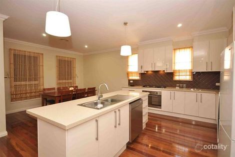 Property photo of 14 Wild Crescent Roxburgh Park VIC 3064