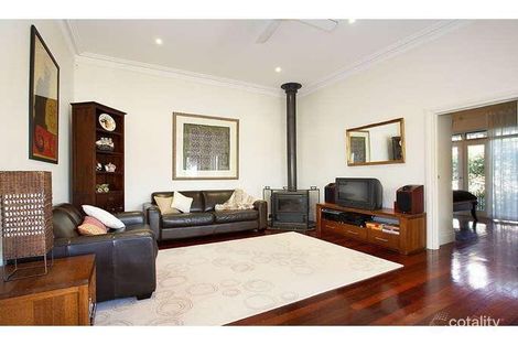 Property photo of 16 Ross Street Elsternwick VIC 3185