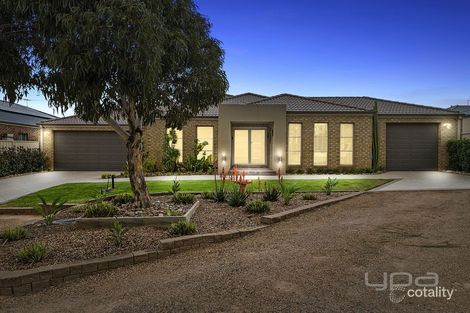 37 Featherhead Way, Harkness, VIC 3337