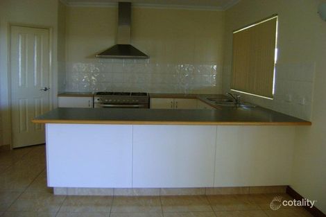Property photo of 39 Treetop Crescent Nickol WA 6714