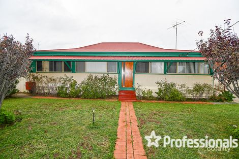 8 Kitchener St, Dudley Park, WA 6210