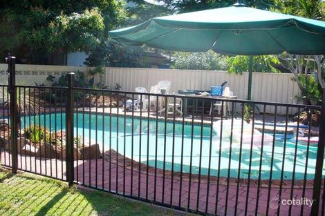 Property photo of 29 Sunshine Parade Miami QLD 4220