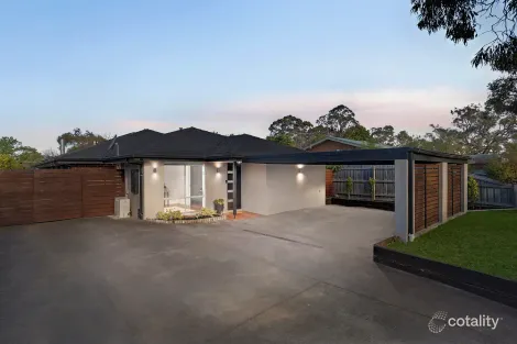 Property photo of 4 Aldershot Road Langwarrin VIC 3910