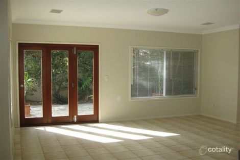 Property photo of 17 Yorston Place Ormiston QLD 4160