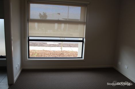 Property photo of 7 Taworri Crescent Werribee VIC 3030