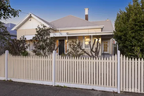 3 Beach Pde, Drumcondra, VIC 3215