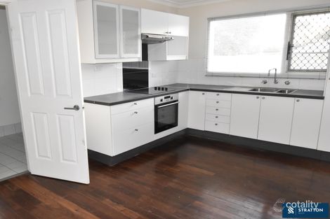 16 Hollybush Way, Kelmscott, WA 6111