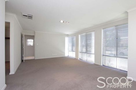 Property photo of 43 Jackadder Avenue Hammond Park WA 6164