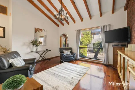 Property photo of 2/21 Linden Avenue Ivanhoe VIC 3079