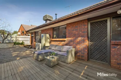 Property photo of 2/21 Linden Avenue Ivanhoe VIC 3079