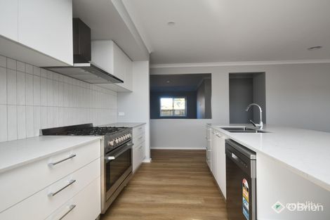 Property photo of 3B Hueton Place Lucknow VIC 3875