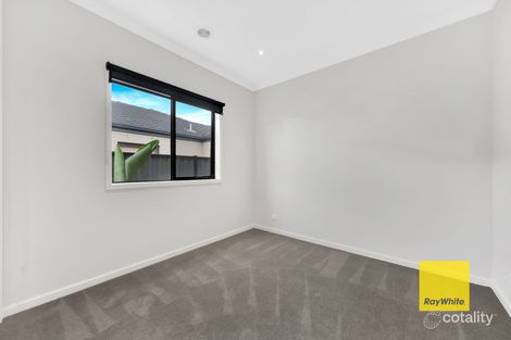 Property photo of 14 Stradling Rise Mernda VIC 3754