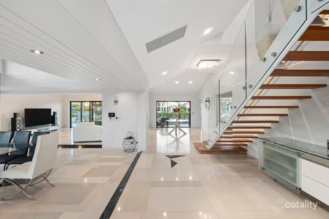 Property photo of 30 Andrea Avenue Broadbeach Waters QLD 4218