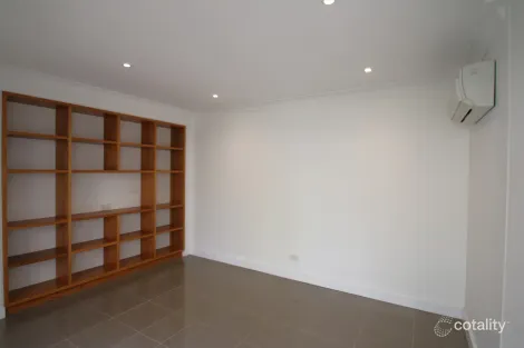 Property photo of 102 Lords Place Orange NSW 2800