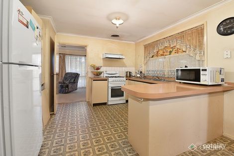 Property photo of 10 Farnborough Avenue Craigieburn VIC 3064