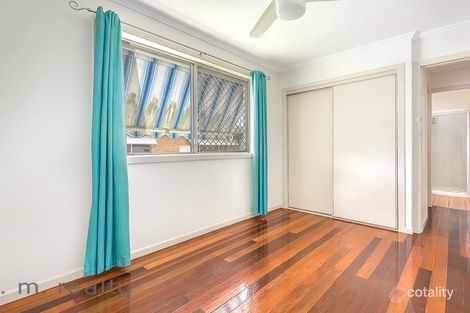 Property photo of 5 Grace Avenue Labrador QLD 4215