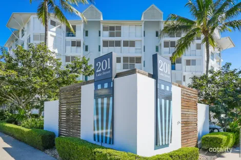 17/199-201 Lake St, Cairns North, QLD 4870