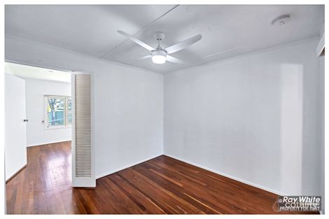 Property photo of 25 Beak Street Koongal QLD 4701