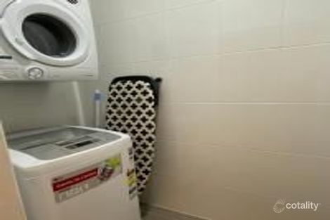 Property photo of 2202/18 Cypress Avenue Surfers Paradise QLD 4217