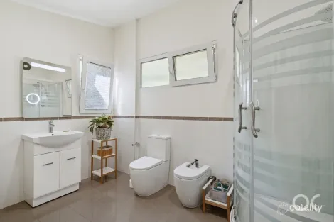 Property photo of 76 Turners Avenue Hawthorndene SA 5051