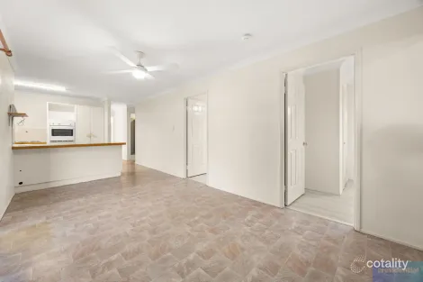 Property photo of 8 Talbot Place Berrinba QLD 4117