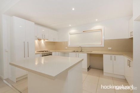 Property photo of 6 Shoalhaven Drive Caroline Springs VIC 3023