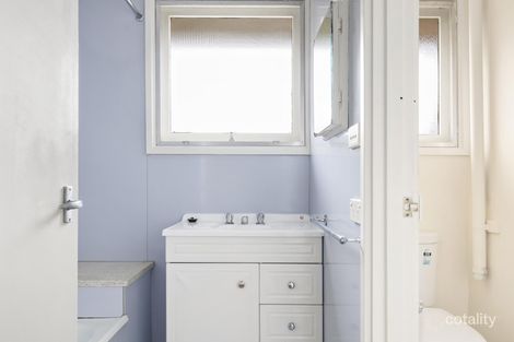 Property photo of 12 Wylly Place Hughes ACT 2605