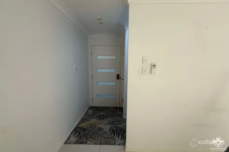 Property photo of 23/30 Taylor Place Mackenzie QLD 4156