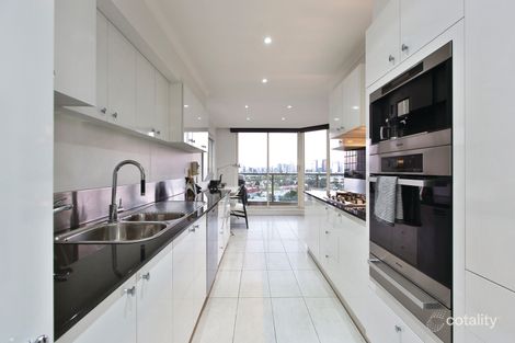 Property photo of 1001/107 Beach Street Port Melbourne VIC 3207