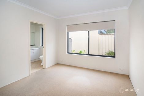 Property photo of 26 Wilson Avenue Quindalup WA 6281