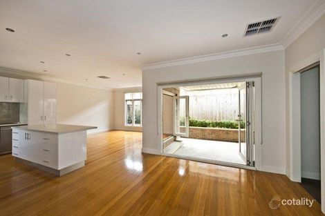 Property photo of 2/7 Silverdale Road Eaglemont VIC 3084