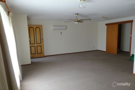 2/19 Bond Ave, Victor Harbor, SA 5211