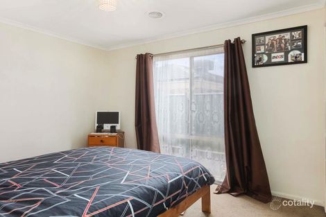 Property photo of 11 Allingham Street Golden Square VIC 3555