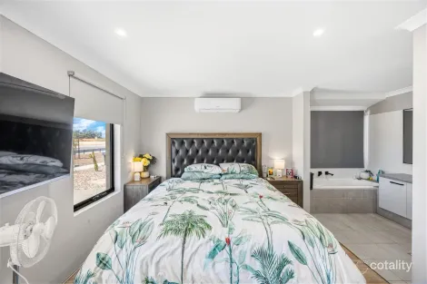 Property photo of 120 The Boulevard Australind WA 6233