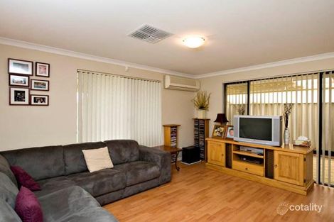 Property photo of 2 Turf Glen Thornlie WA 6108