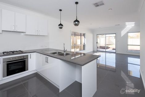 Property photo of 5 Mornes Court Parafield Gardens SA 5107