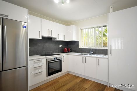 Property photo of 2/22 Twenty Seventh Avenue Palm Beach QLD 4221