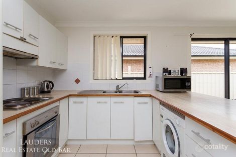 Property photo of 2/10 Bluehaven Drive Old Bar NSW 2430