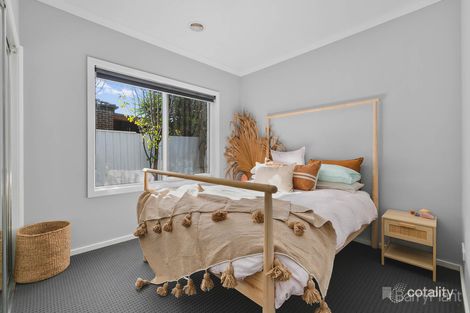 Property photo of 32 Georgetown Way Officer VIC 3809