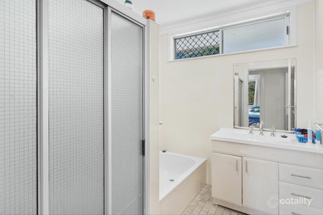 Property photo of 32 Purbeck Place Edge Hill QLD 4870